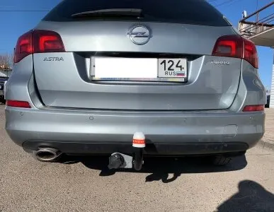 фото Opel Astra J универсал с 2010г.в.