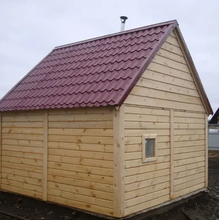 Фото №0 Сруб бани из профилированного бруса 4000х4000 (сечение 150х150)