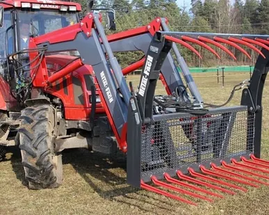 фото Захват для силоса  Metal-Fach с прижимом ширина 1,5м (1 гидроцилиндр)