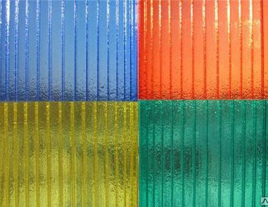 фото Сотовый поликарбонат 04мм 6000*2100мм Novattro (06 красный,1UV)