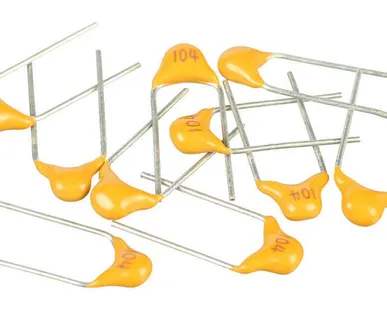 фото Конденсаторы керамические 100 нФ (10 шт.)