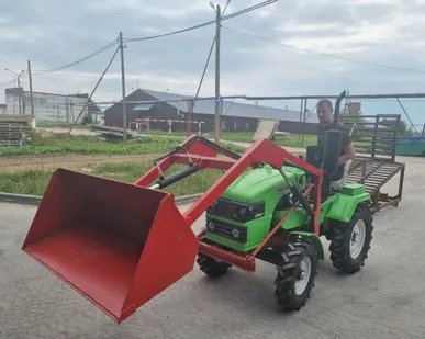 фото Погрузчик фронтальный навесной (КУН) на ременной трактор