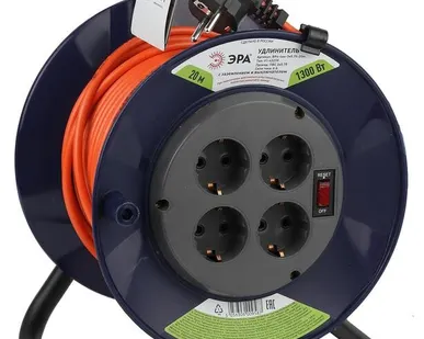 фото Удлинитель силовой RPx-4es-3x0.75-20m на пластик. катушке с/з 4гнезда 20м ПВС 3х0.75 Эра Б0046845
