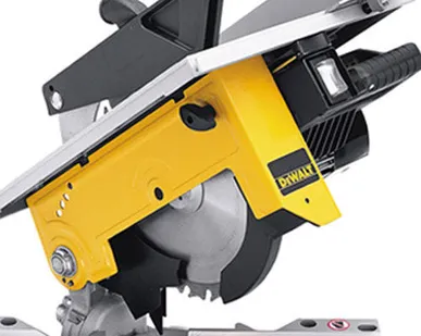 фото Торцовочная пила DeWalt DW 711