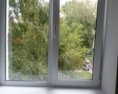 фото Окно пластиковое двухстворчатое Rehau Delight-Design 70 мм, спд 40 мм