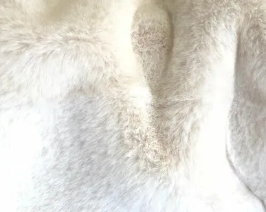фото Искусственный мех под кролика 570 г/м2, ворс 17 мм, белый