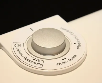 Фото №2 Гладильная машина с отпариванием Miele B995D БУ (идеал.сост)