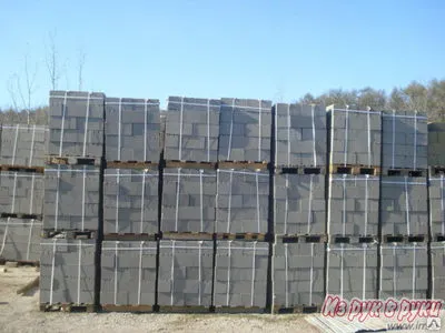 Фото №0 Блок керамзитобетонный пустотелый 198х188х390