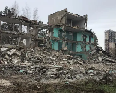 фото Снос домов и зданий, слом, демонтажные работы