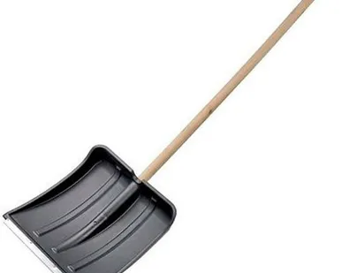 фото Лопата снеговая Витязь 380*365 мм с планкой и деревянным черенком