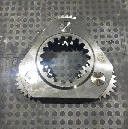 Фото №1 14608124 - Первая планетарная редуктора хода передача Volvo EC480D