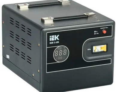 фото Стабилизатор напряжения 1ф 5кВА HUB переносной IEK IVS21-1-005-13