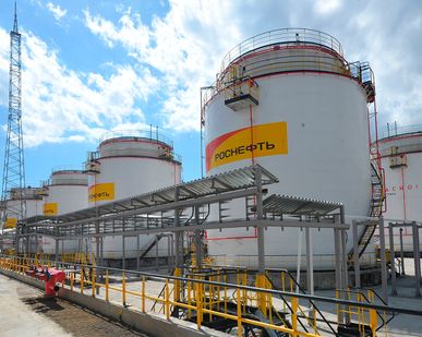 фото Дизельное топливо, керосин, газ природный