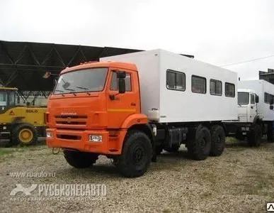 фото КАМАЗ 43118-3016-46 вахтовый автобус 30 мест сев. исп.