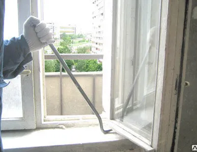 фото Демонтаж деревянных и пластиковых оконных блоков