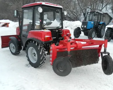 фото Щеточное оборудование УН-320 «ЛЮКС» на трактор мтз-320