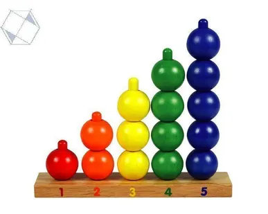 фото Пирамидки из шаров 001328