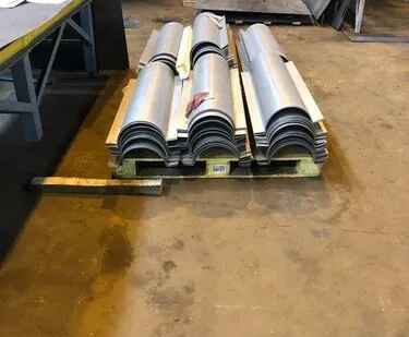 фото Лоток водоотводной из оцинкованной стали по чертежу 14135-МП1-70