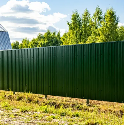 Фото №0 Забор из двустороннего профнастила Премиум