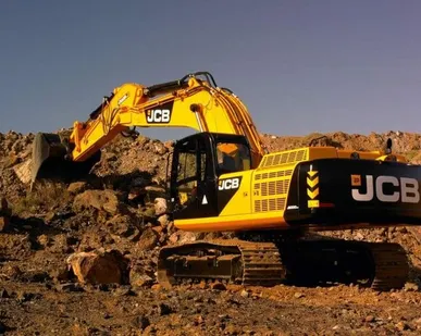 фото Гусеничный экскаватор JCB JS 220 LC