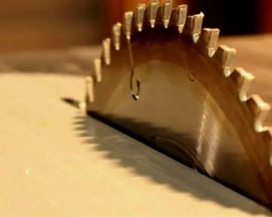 фото Распиловка досок, бревен, брусьев