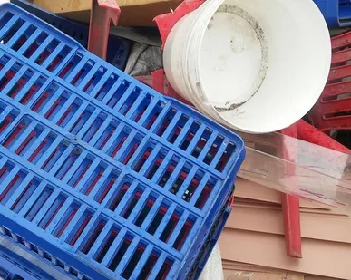 фото Переработка всего из пластмассы