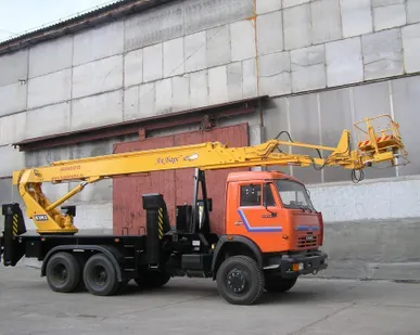 фото Автогидроподъемник АПТ-30 на шасси КАМАЗ-65115 (6х4)