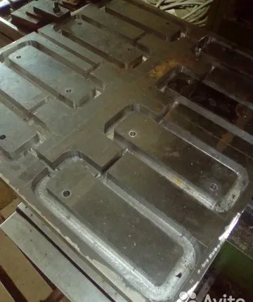 Фото №1 плиты индукционные для прессов вулканизационных гидравлических