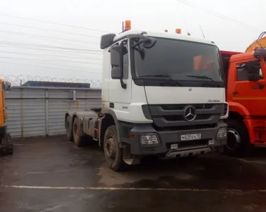 фото Седельный тягач Mercedes-Benz Actros 3341S 6Х4, б/у (2013 г., 320 000 км)