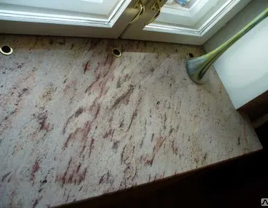 фото Гранитные и мраморные подоконники