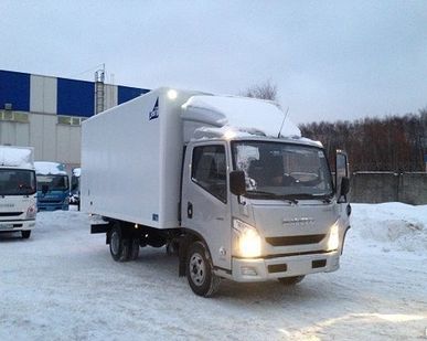фото Фургон изотермический Naveco C300