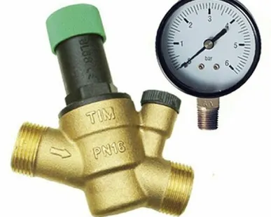 фото Редуктор давления с фильтром и манометром 1/2ВР-3/4НР TIM