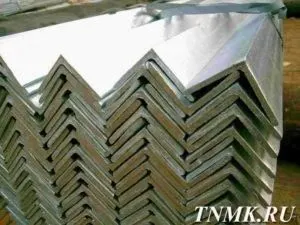 фото Уголок нержавеющий 20х3 мм AISI 304