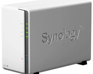 фото Сетевой накопитель NAS Synology