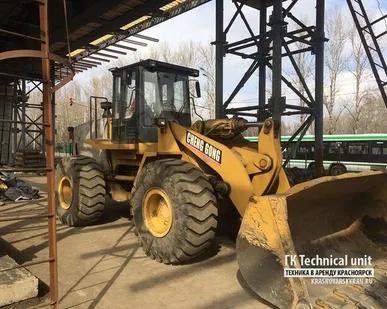 фото Услуги (аренда погрузчика) в Красноярске