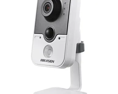 фото HikVision DS-2CD2412F-IW – мини-офисная 1.3 Mpix беспроводная IP-камера