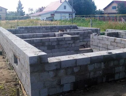 Фото №3 Шлакоблок М100 (Щебёночный)