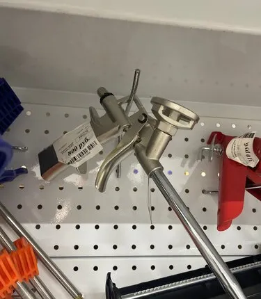 Фото №0 Пистолет для пены. Металл