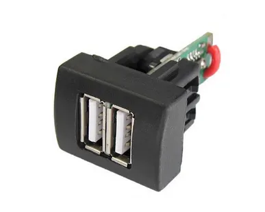 фото USB зарядное устройство для LADA Granta, Kalina-2, Priora