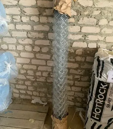 Фото №0 Сетка плетенная(рабица) 50х50 1,8 метра рулон 10 метров