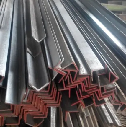 Фото №0 Уголок стальной 40х25х5 сталь 09Г2С ГОСТ 8510-93