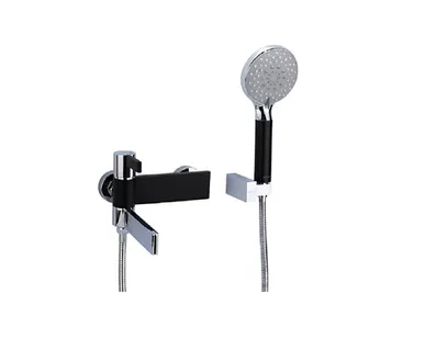 фото Смеситель для ванны GAPPO G3281 с коротким поворотным изливом, цвет: хром-черный