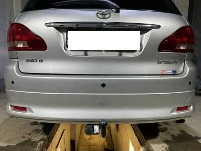 Фото №0 Toyota Ipsum c 2001 г.в./Toyota Picnic /Toyota Avensis Verso 2002-2009