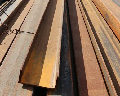 фото Швеллер 1 метр