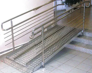 фото Пандусы для инвалидных колясок