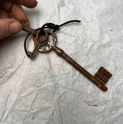 Фото №0 Ключ старинный металл 11 см набор 3 шт.