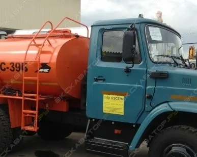 фото Аренда гудронатора (автогудронатора) Кургандормаш ДС-39Б, Москва
