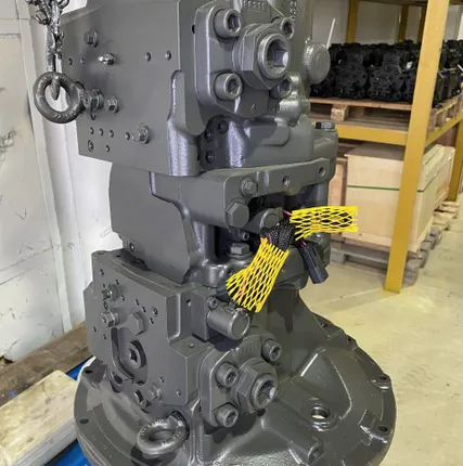 Фото №0 708-2L-00300 Гидравлический насос Komatsu PC200-7 (HPV 95+95