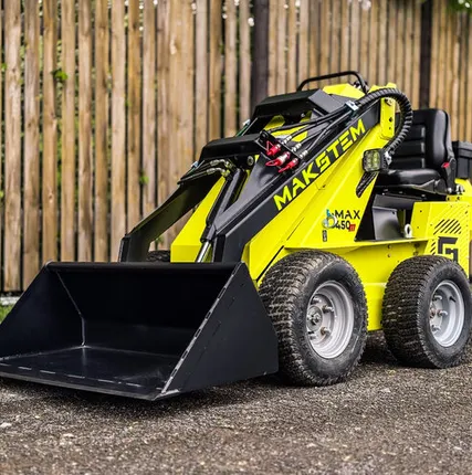 Фото №0 Российский электро-погрузчик MAKSTEM E-MAX 450