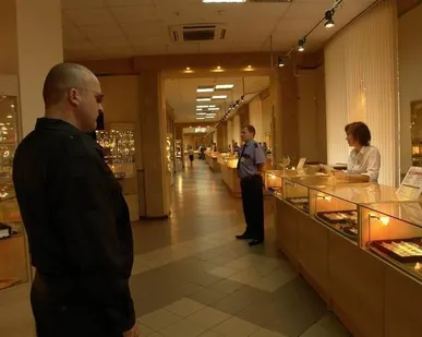 фото Охрана сети магазинов